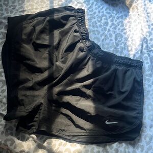 Nike Women’s Tempo Running Shorts — Size XL with 3” Inseam (Black)